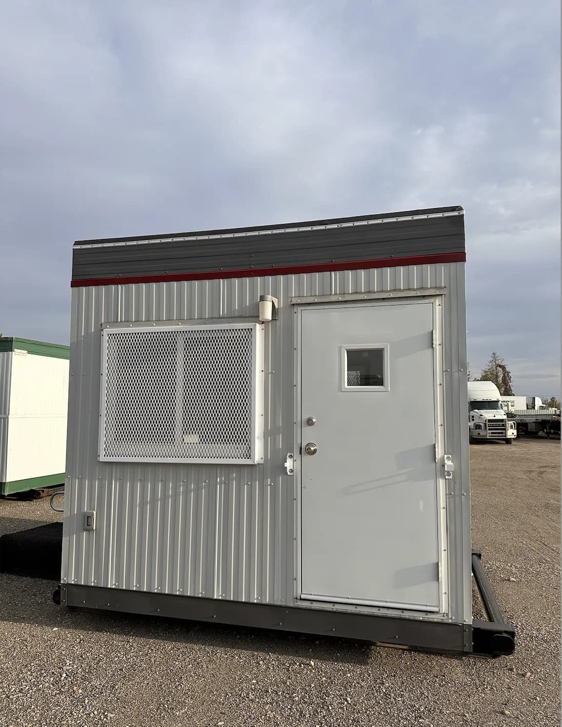 Skidded Office Trailer