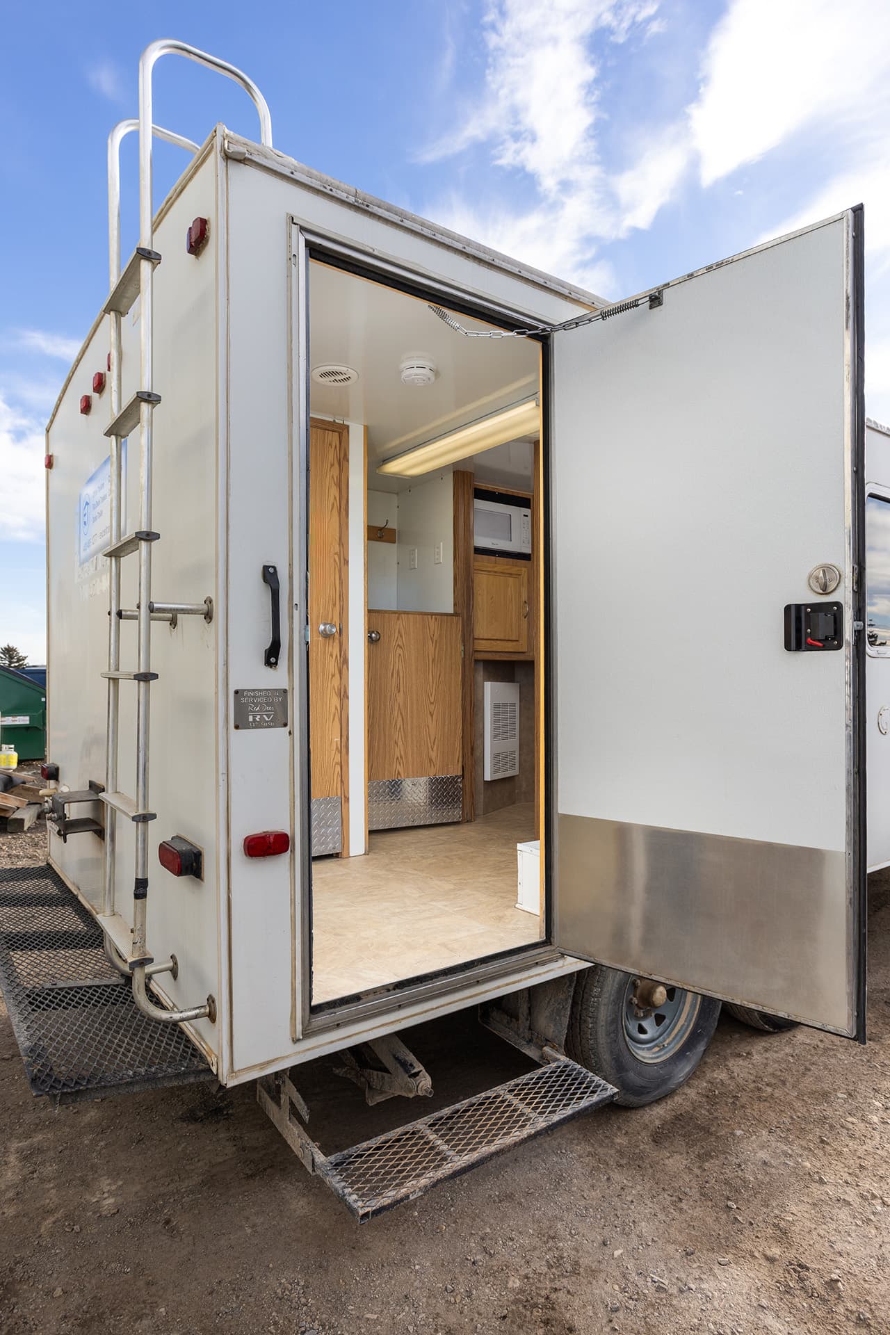 Wheeled Office Trailer
