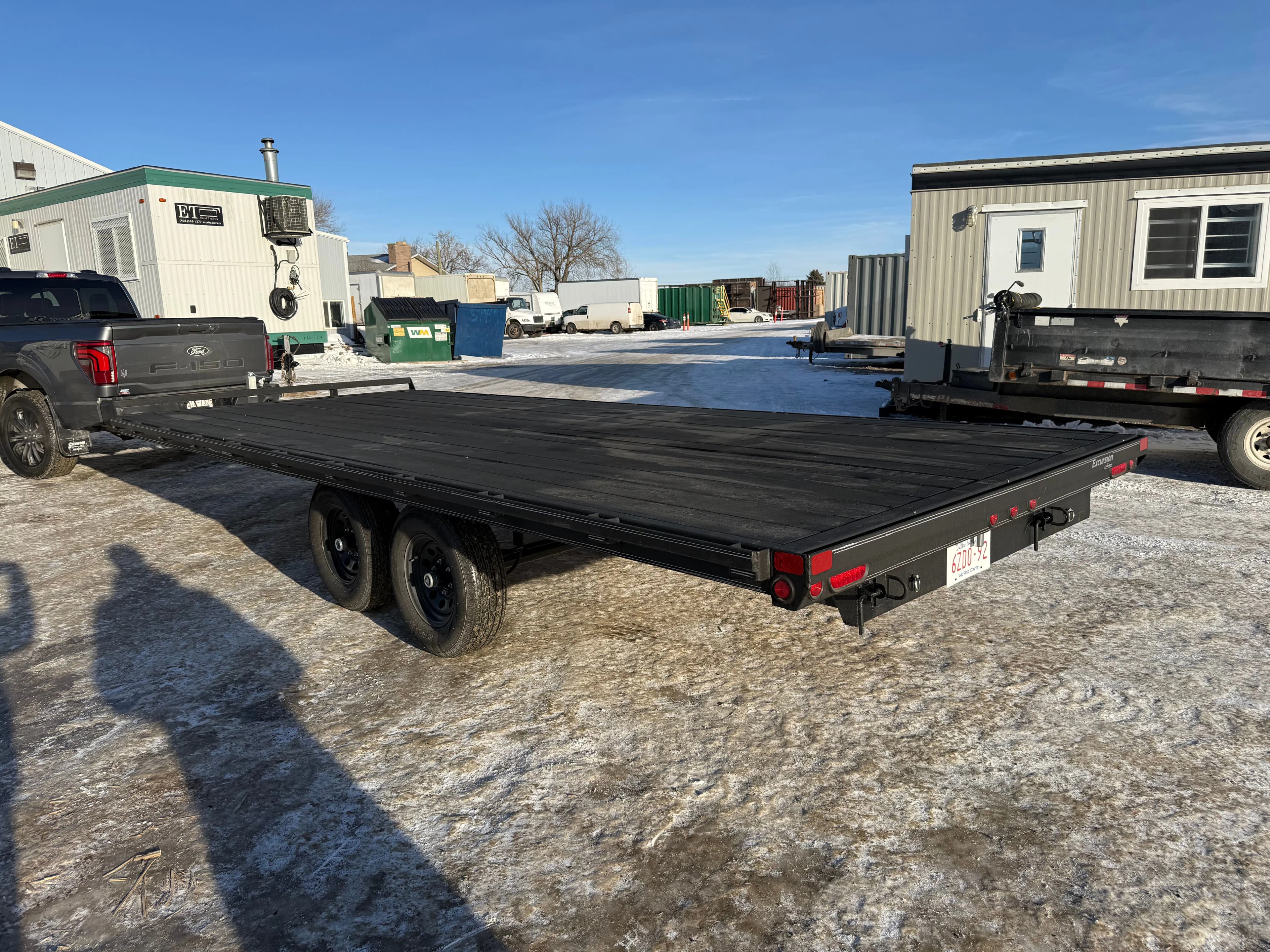 /assets/images/utility-trailers/deckover/trailer_4.webp