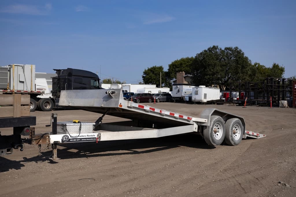 Flat deck trailer side view with measurements Flat deck trailer side view with measurements